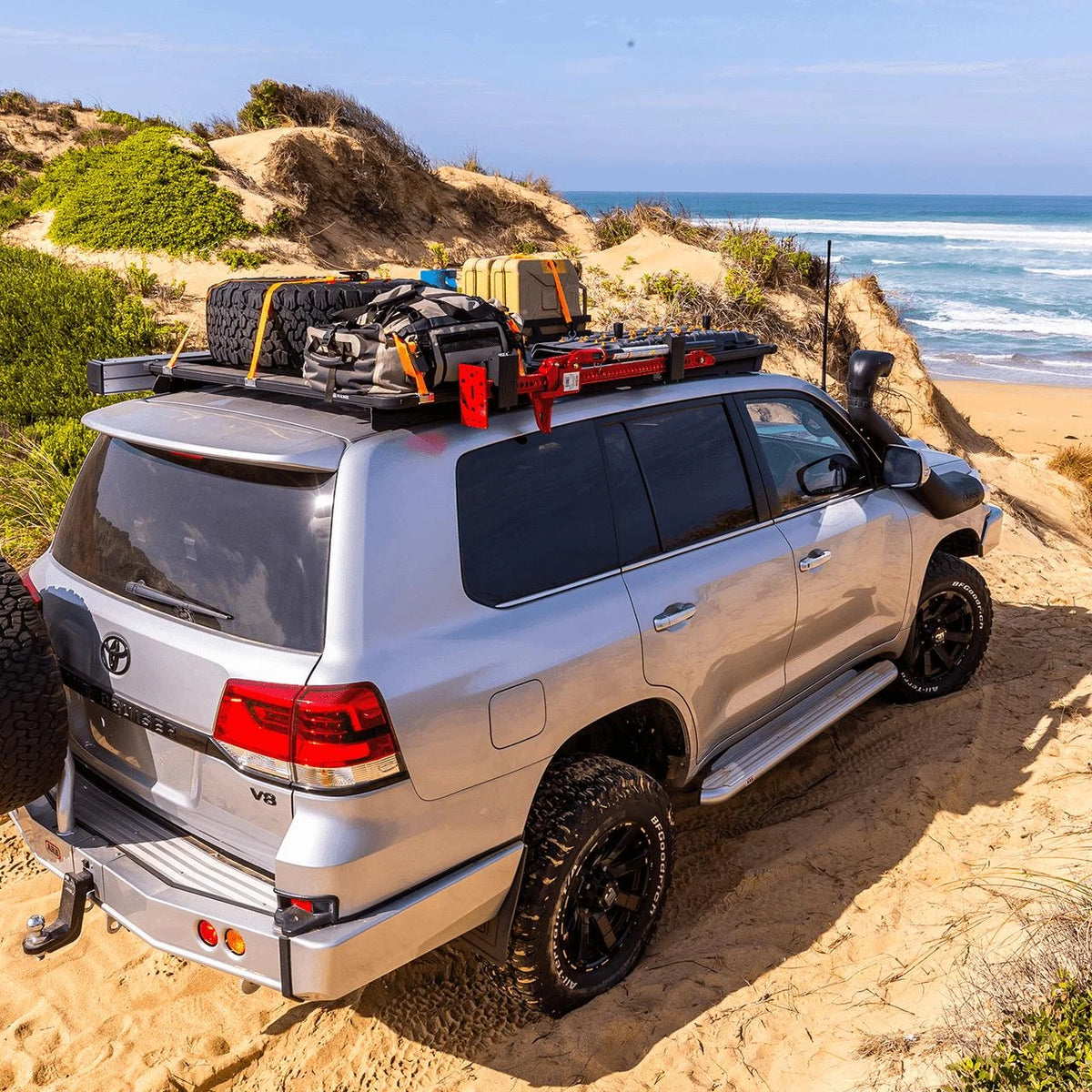 BASE Rack Kit with Mount and Deflector - 84x51 - 200 Series 2008-2021