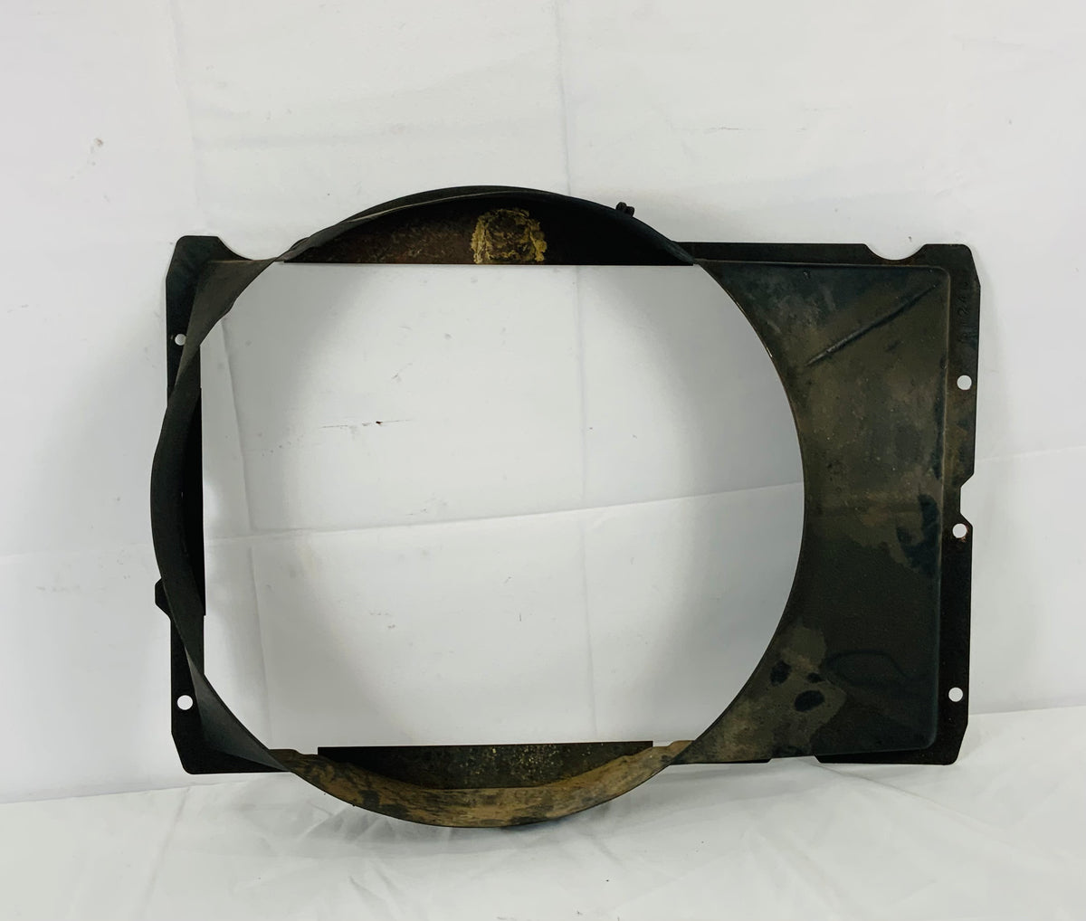 Used - Fan Shroud - FJ62 1987-1990