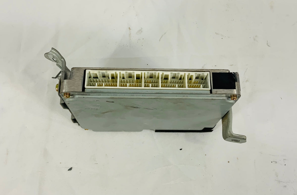 Used - ECM / ECU - 100 Series, LX470 2001-2002