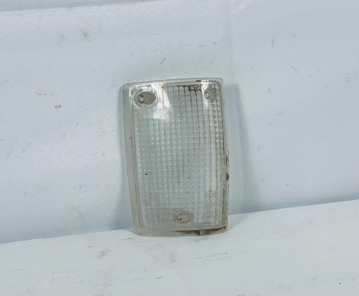 Used - Parking Light Lens Right - FJ62 1987-1990