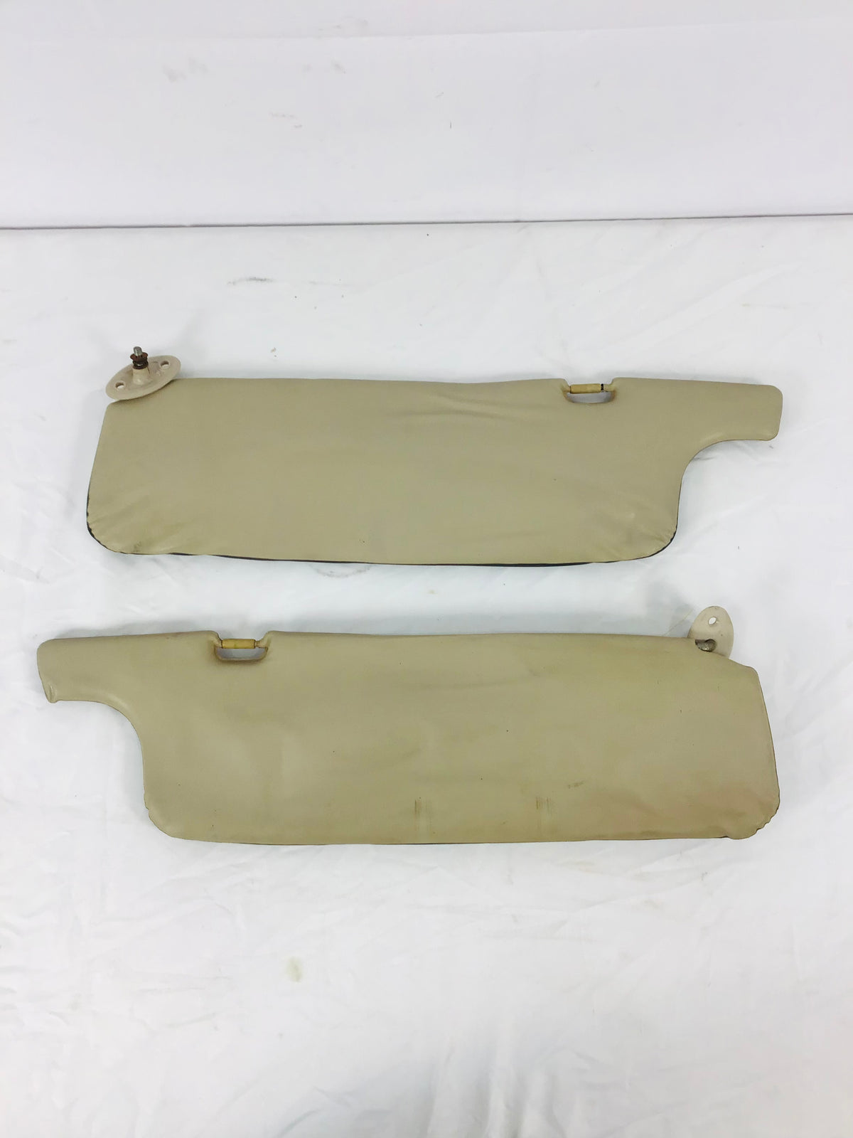 Used - Sun Visor Pair - FJ60 1980-1984