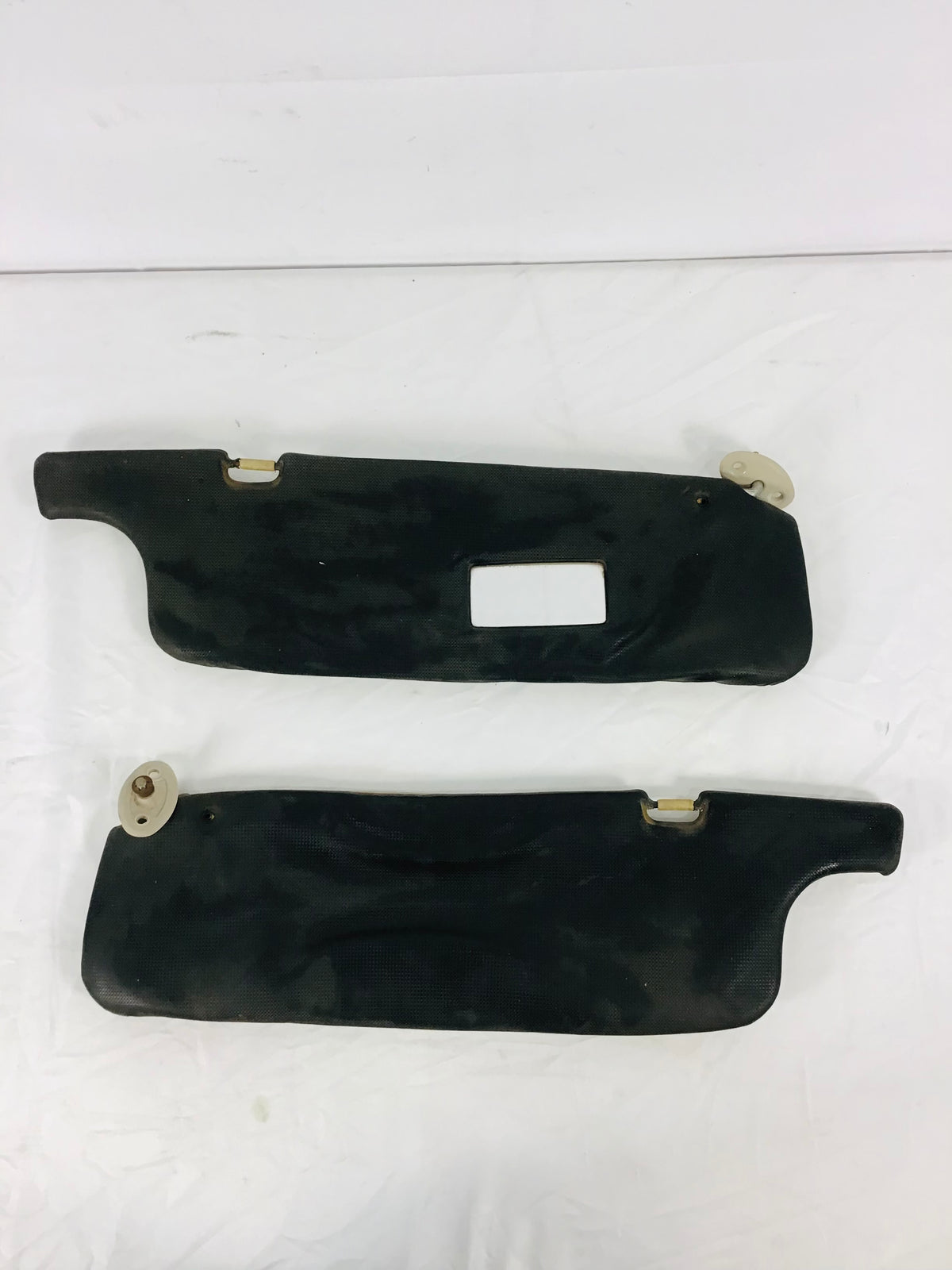 Used - Sun Visor Pair - FJ60 1980-1984