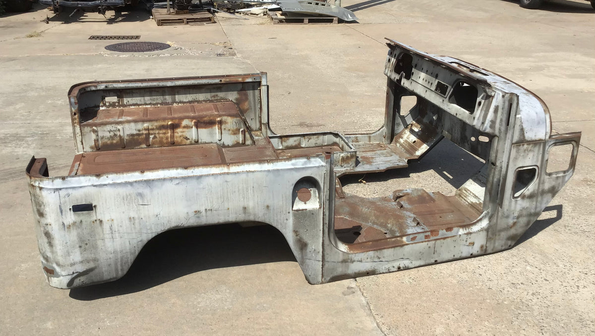 Used - Complete Tub / Body - FJ40 1961-1972