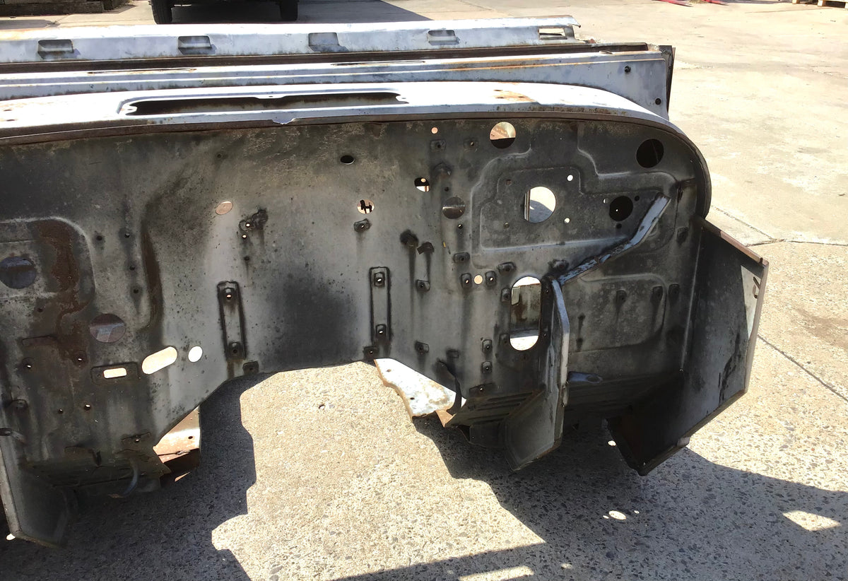 Used - Complete Tub / Body - FJ40 1961-1972