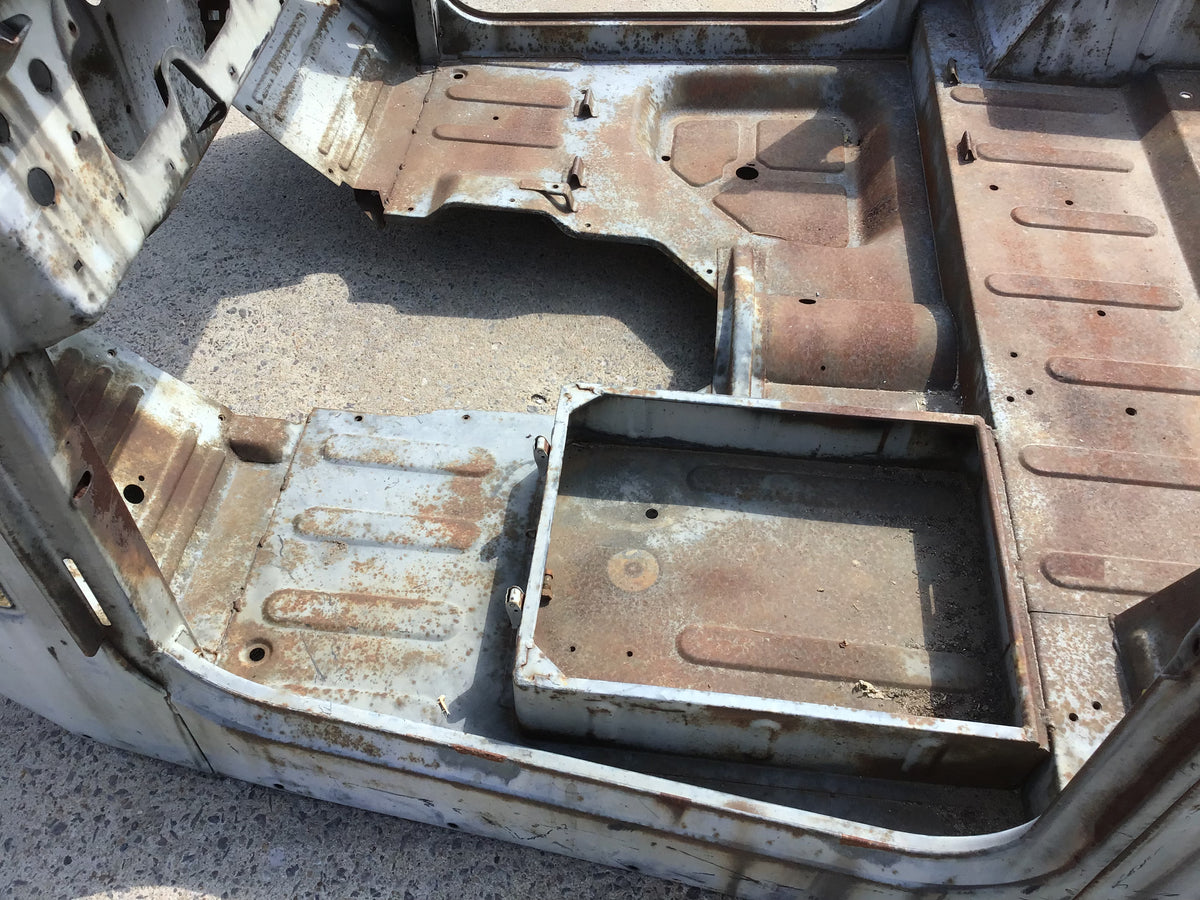 Used - Complete Tub / Body - FJ40 1961-1972