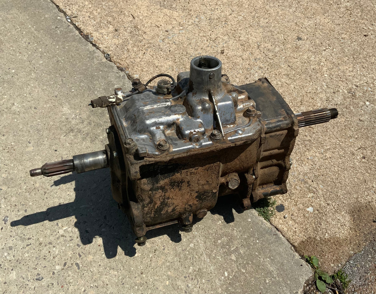 Used - 4 Speed Transmission - FJ60 1986