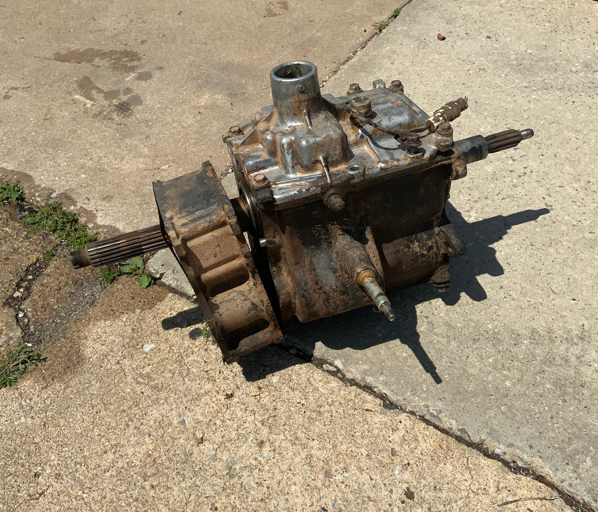 Used - 4 Speed Transmission - FJ60 1986