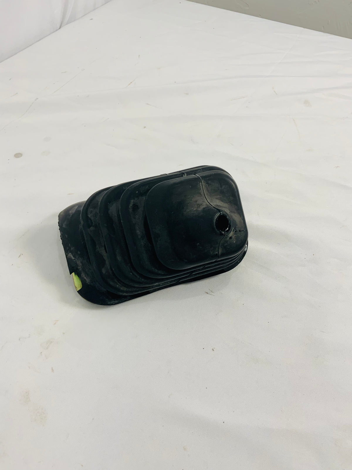 Used - Transfer Case Shift Boot &amp; Mounting Ring - FJ60 1985-1987
