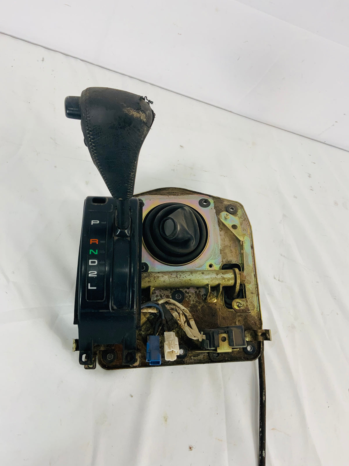 Used - Transmission Shifter Assembly - FJ80 1995-1998