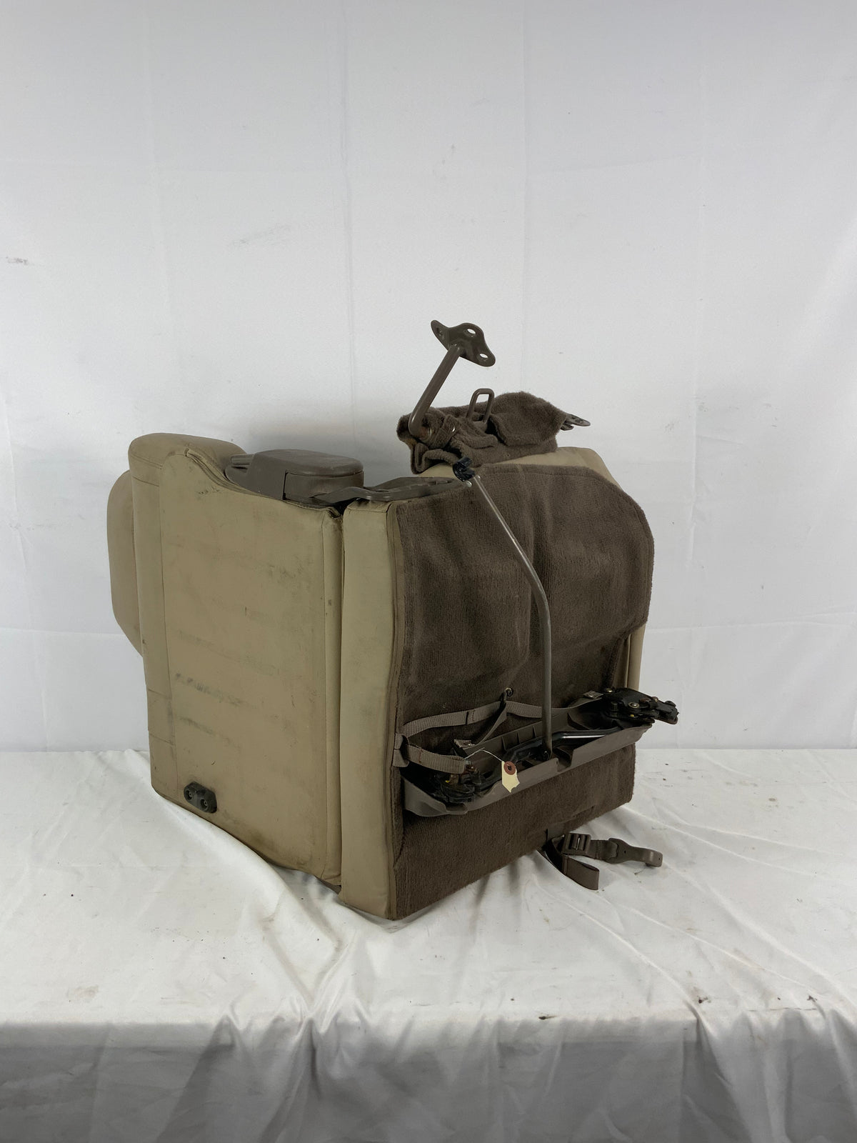 Used - Third Row Seat Right - FJ80 1995-1998