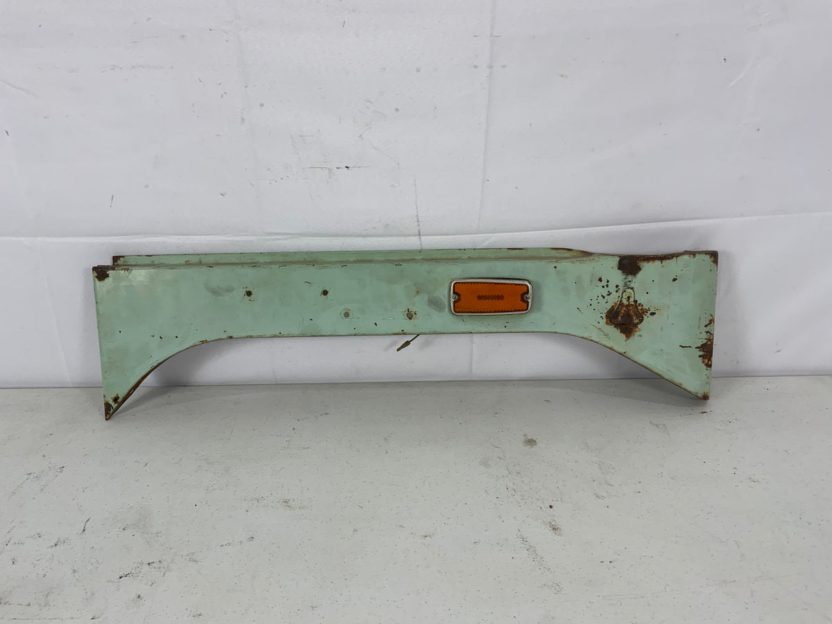 Used - Front Right Apron - FJ40 1969-1973