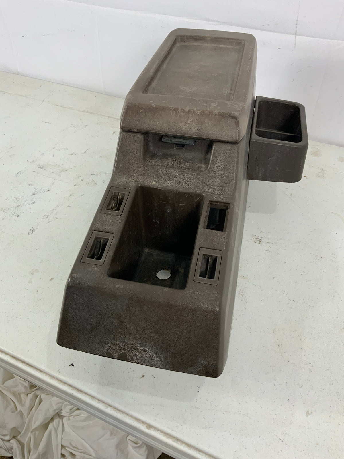 Used - Center Console Assembly - FJ62 1987-1990