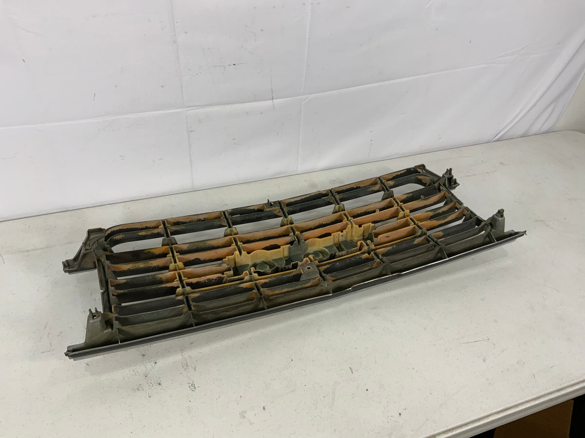 Used - Grille - FJ62 1987-1990