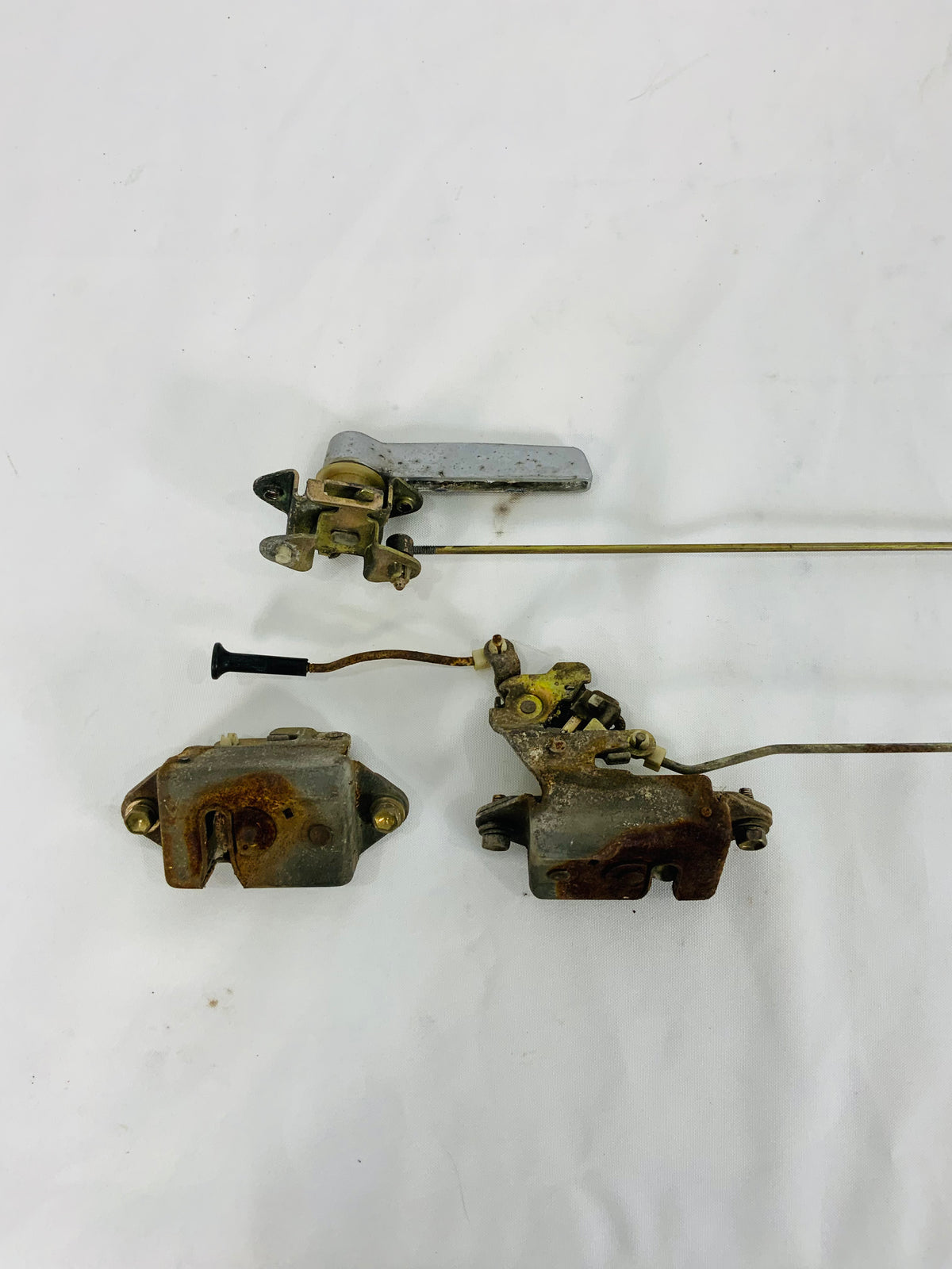 Used - Tailgate Latch, Linkage, and Handle Assembly - FJ60, FJ62 1980-1990