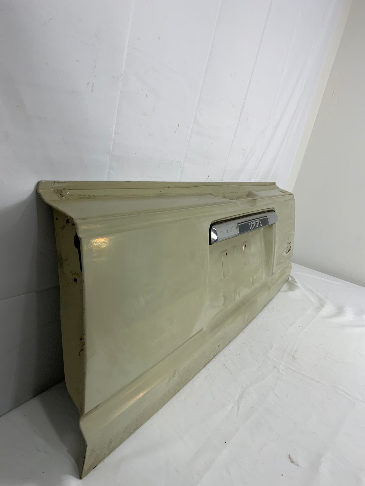 Used - Tailgate Shell - FJ60, FJ62 1980-1990
