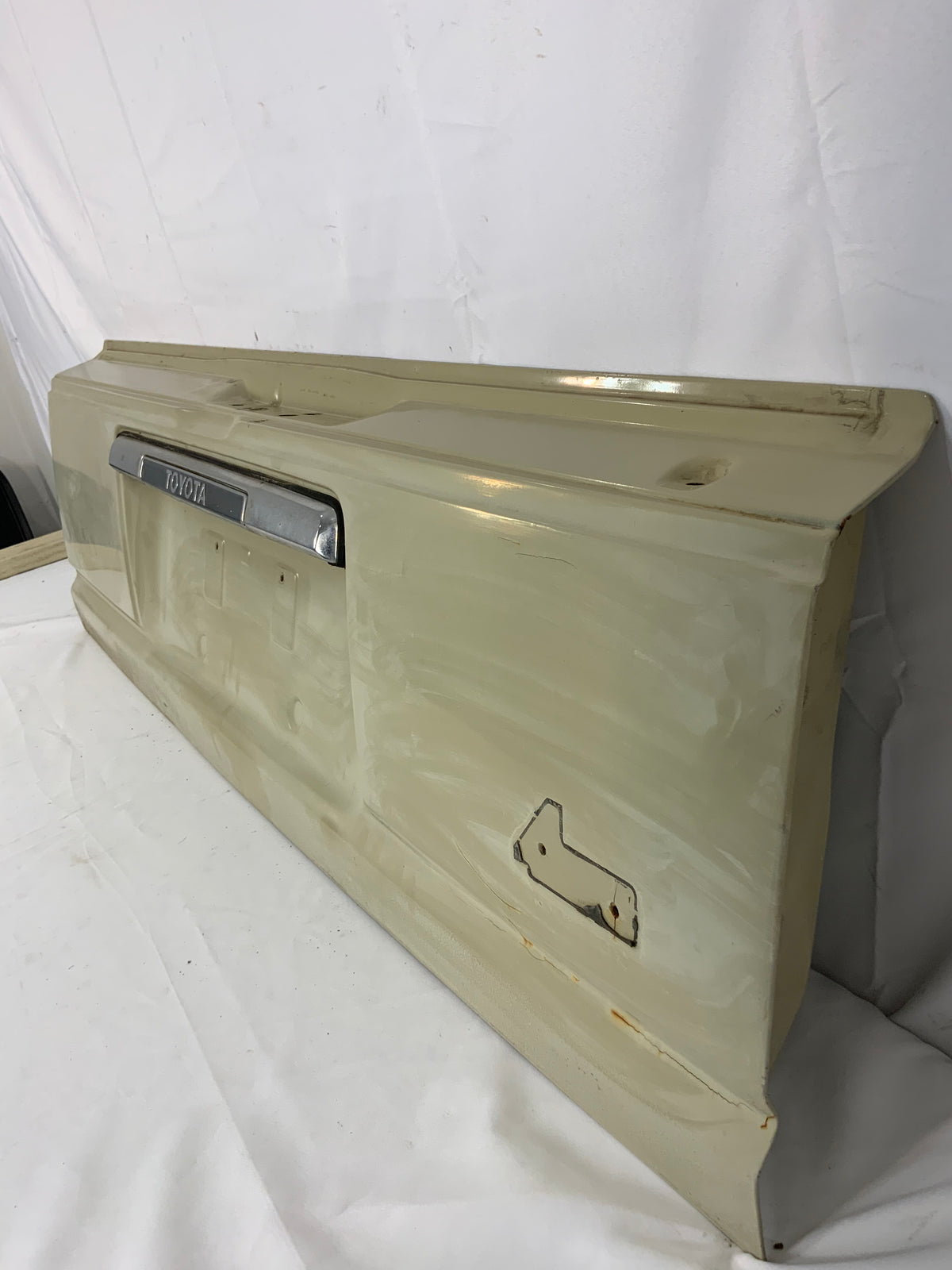 Used - Tailgate Shell - FJ60, FJ62 1980-1990