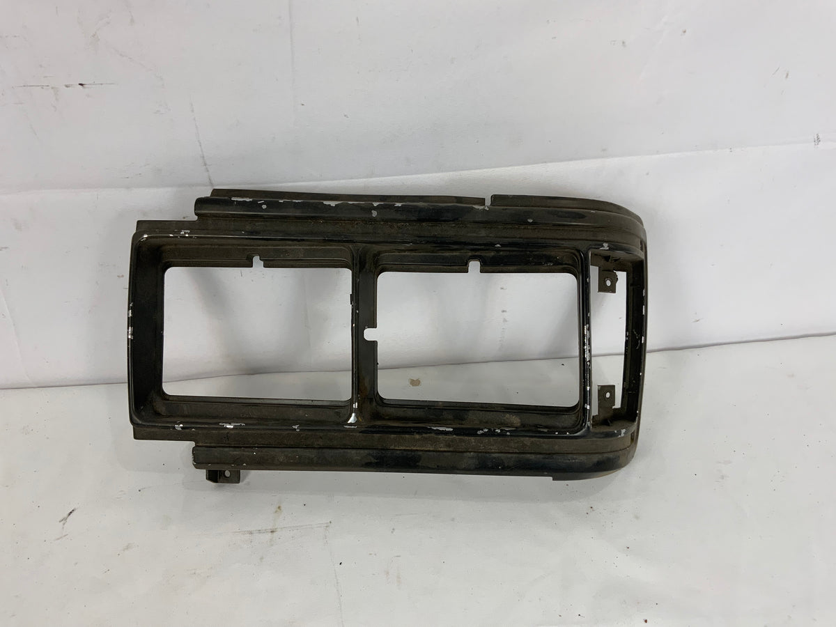 Used - Headlight Bezel / Trim Left - FJ62 1987-1990
