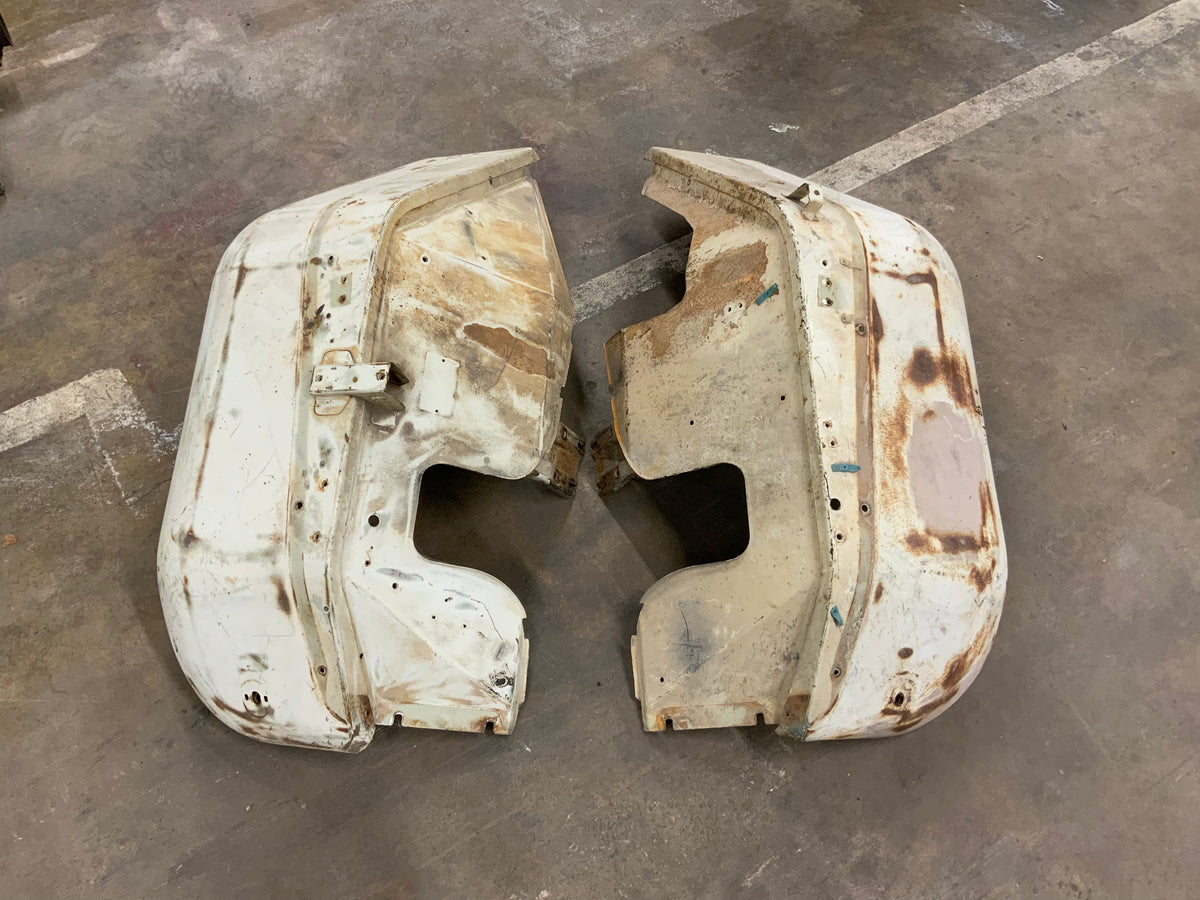 Used - Fender Pair - FJ40 / FJ45 1958-1984