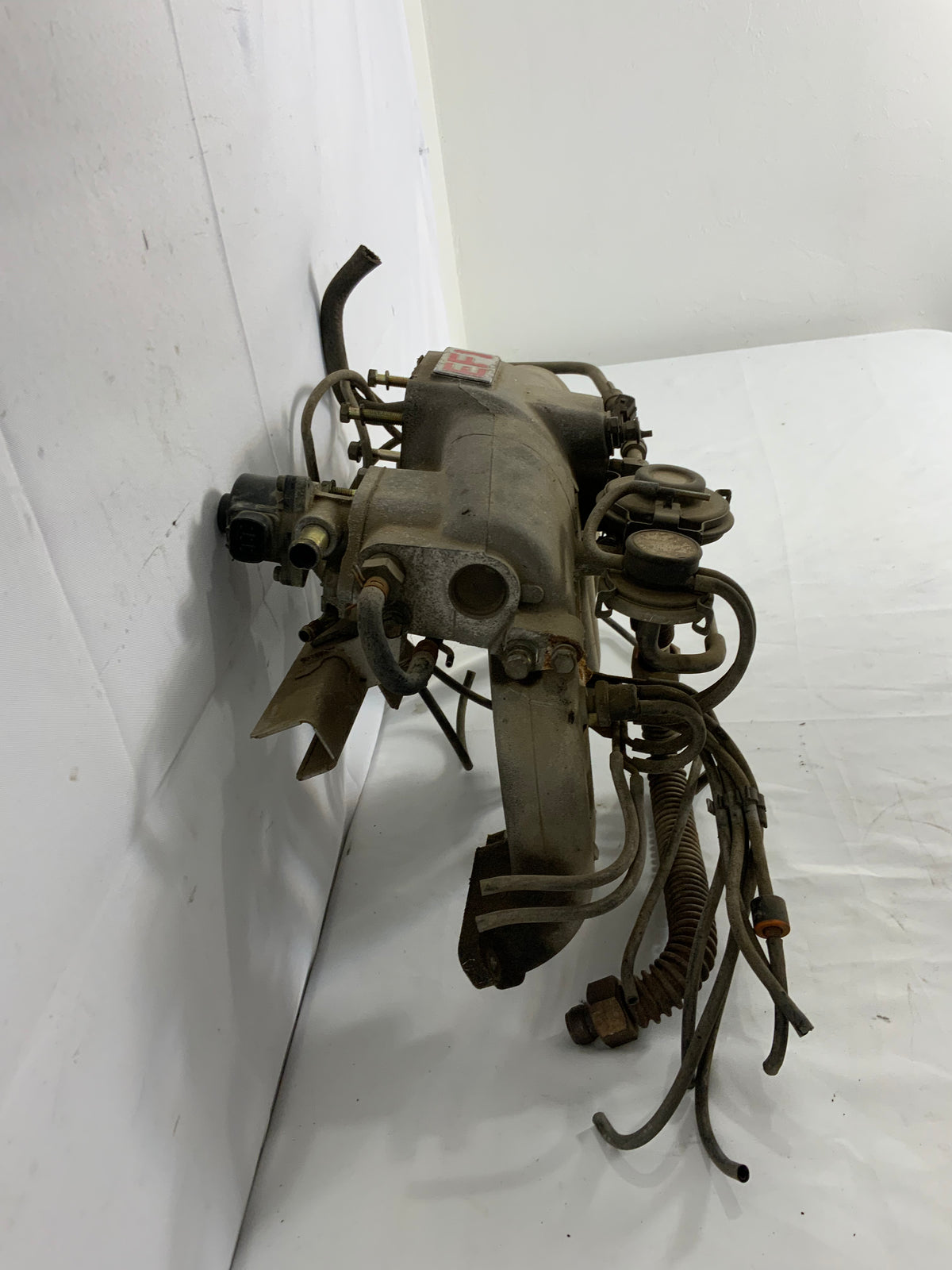 Used - Air Intake Manifold + Extras - FJ62, FJ80 1987-1992