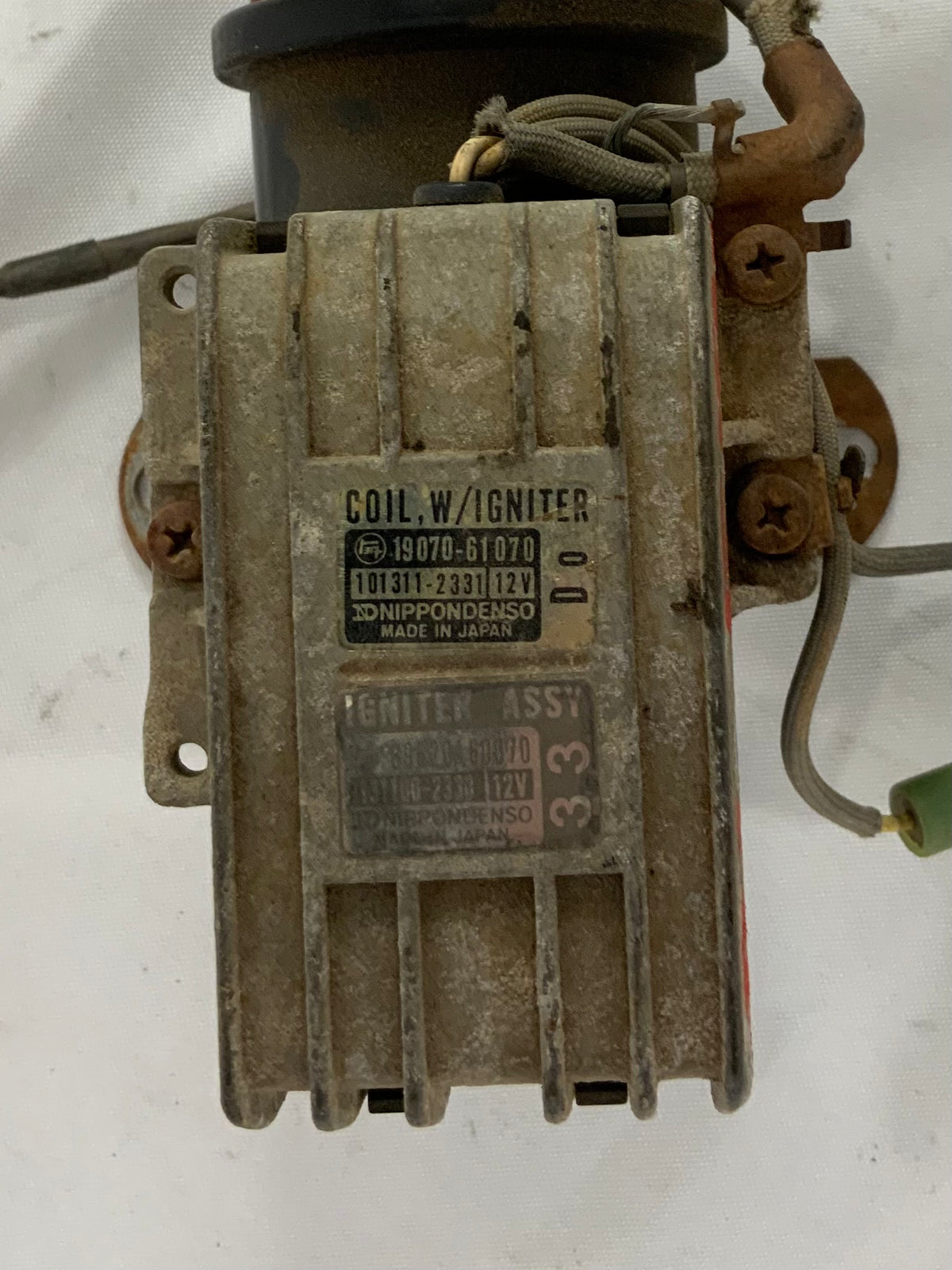 Used - Coil and Igniter Assembly (19070-61070) - FJ40 1980-1983