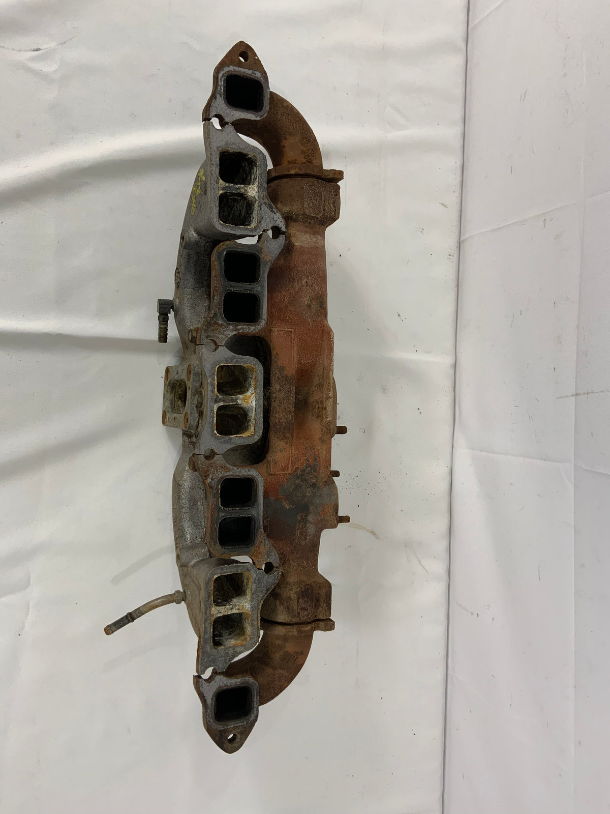 Used - Air Intake and Exhaust Manifold - 2F 1976-1979