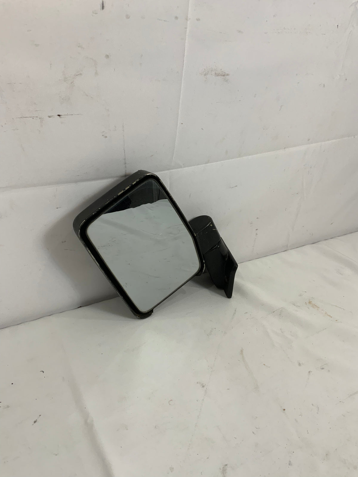 Used - Side View Mirror Left - FJ62 1987-1990