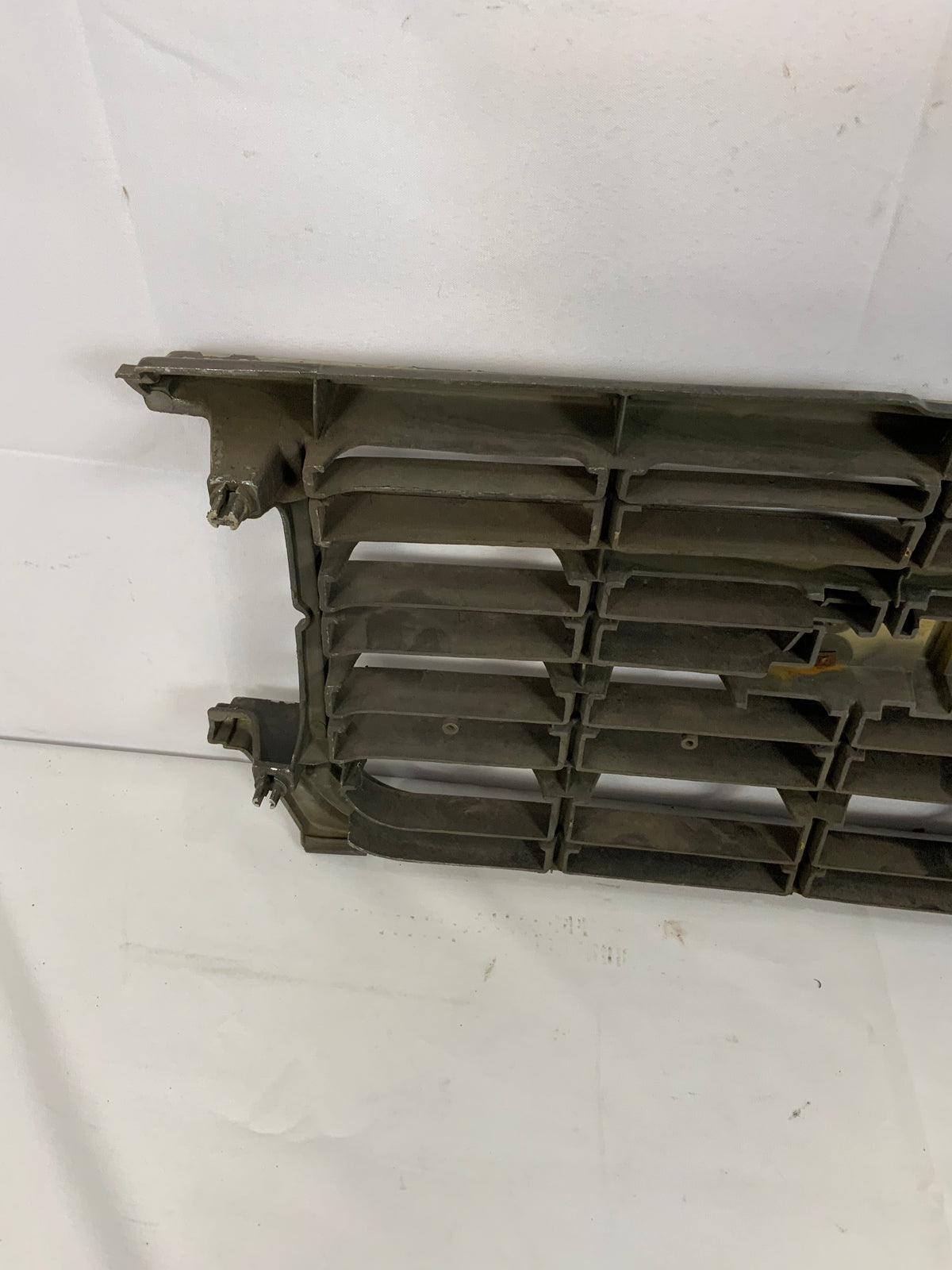 Used - Grille - FJ62 1987-1990