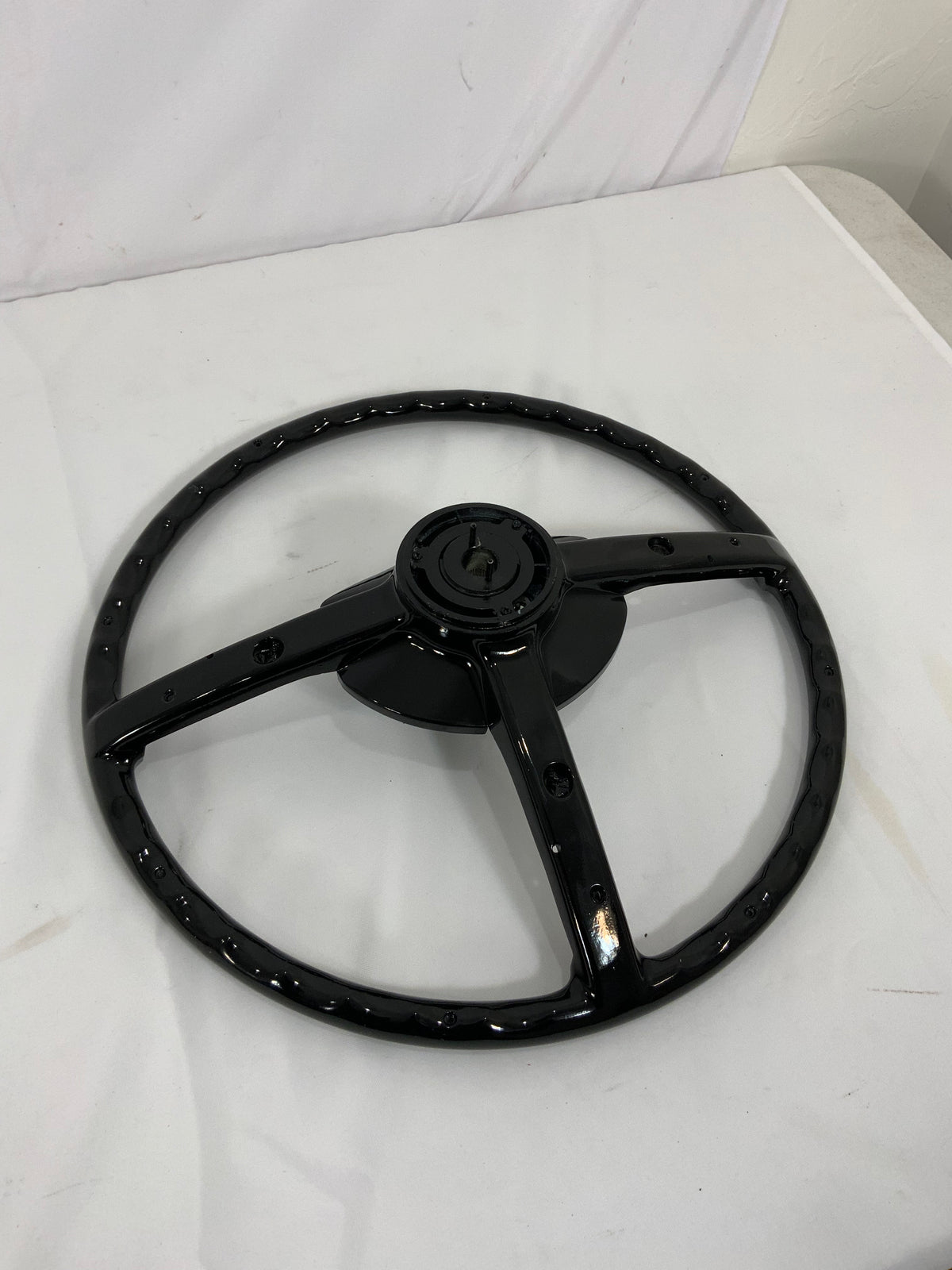 Refurbished - Steering Wheel 33 Spline -  FJ40/43/45/55 & BJ40/45 7/1980-1984