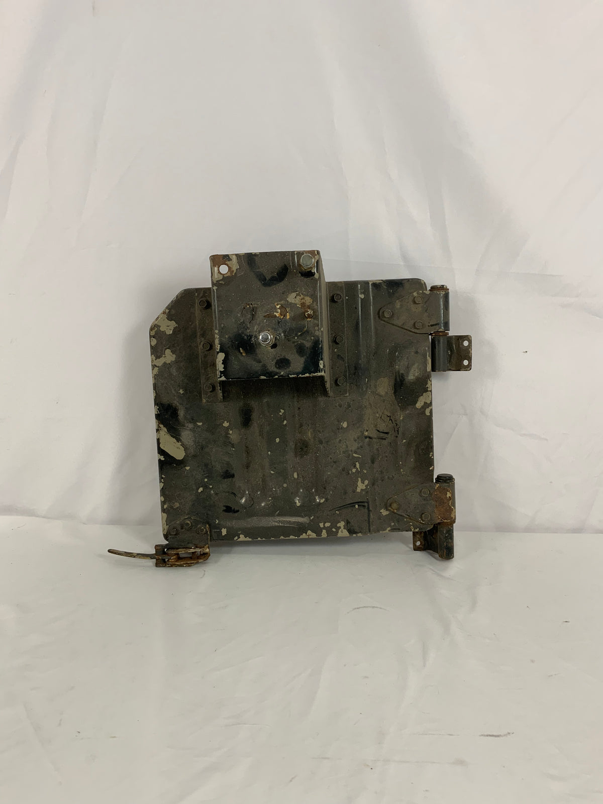 Used - Spare Tire Carrier Door Right - FJ40 1971-1974