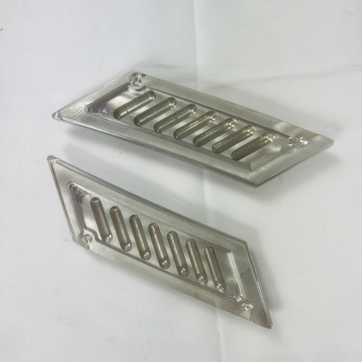 New - Fender Vent Pair - FJ60, FJ62 1980-1990