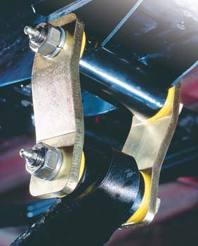 OME Anti-Inversion Shackle Kit - Greaseable Rear - OMEGS1 - FJ40, FJ45, FJ60, FJ62, BJ 1980-1990