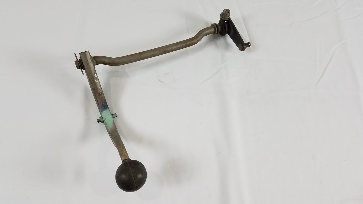 Used Fj40/45 Front Drive Lever Assembly 68-71