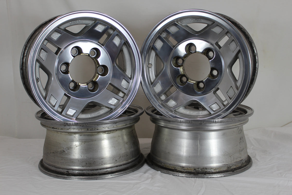 Used OEM 15&quot;x7&quot; FJ80 Land Cruiser Wheels
